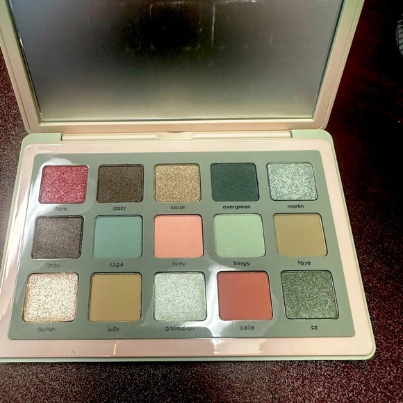 Brand new Natasha Denona retro glam palette - Picture 1 of 2